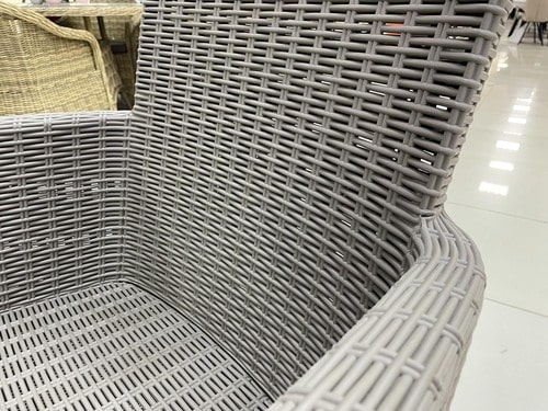 Уличное пластиковое кресло Beenera MANHATTAN ARMCHAIR под ротанг