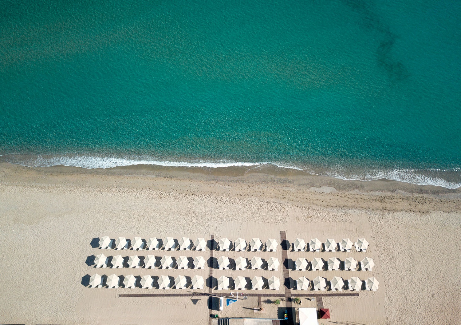Пляж на берегу Атлантического океана для отеля Rethymno